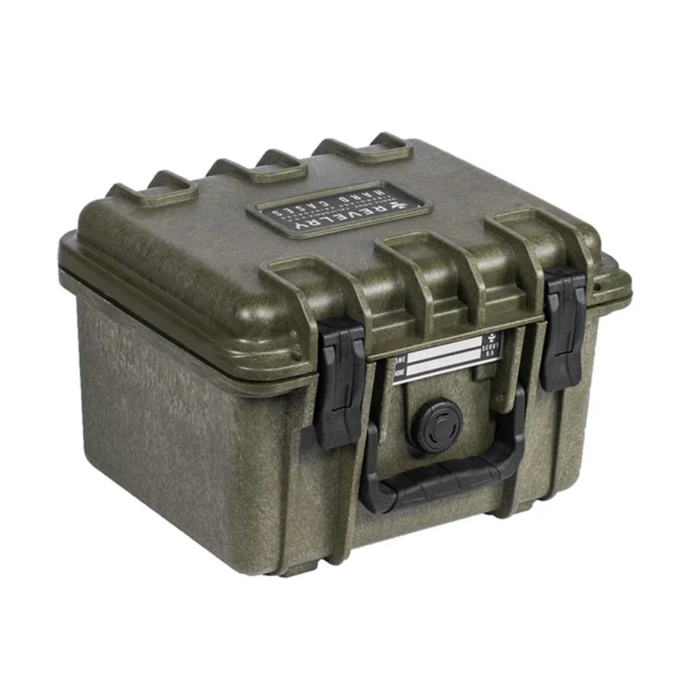 NWT Revelry “The Scout 9.5” hard case storage with lock.  Army Green